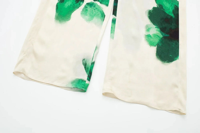 Conjunto Floral, Blusa com Manga Longa e Calça Pantalona - DermeBela