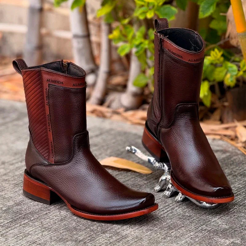Kit Bota Maverick 3.0 em Couro Legítimo com Palmilha Ortopédica + BRINDES: Boné, Cinto, Carteira e Copo